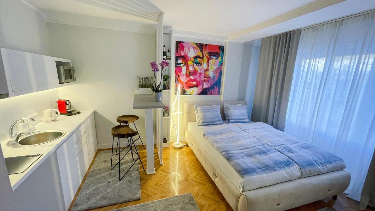 Skadarlija Colorway Lägenhet Belgrad Exteriör bild